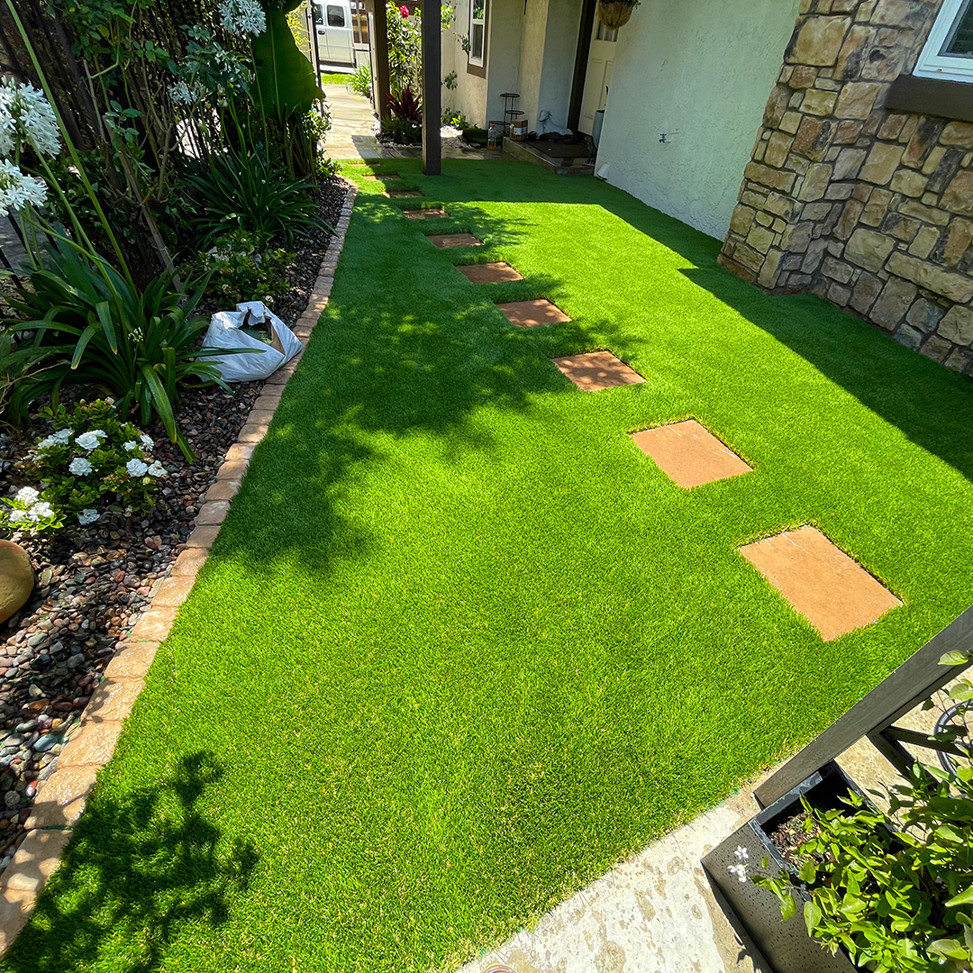 Big Mistakes People Make with Their Artificial Turf Installation