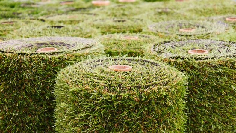 Expert Tips for a Smooth Artificial Turf Installation 5