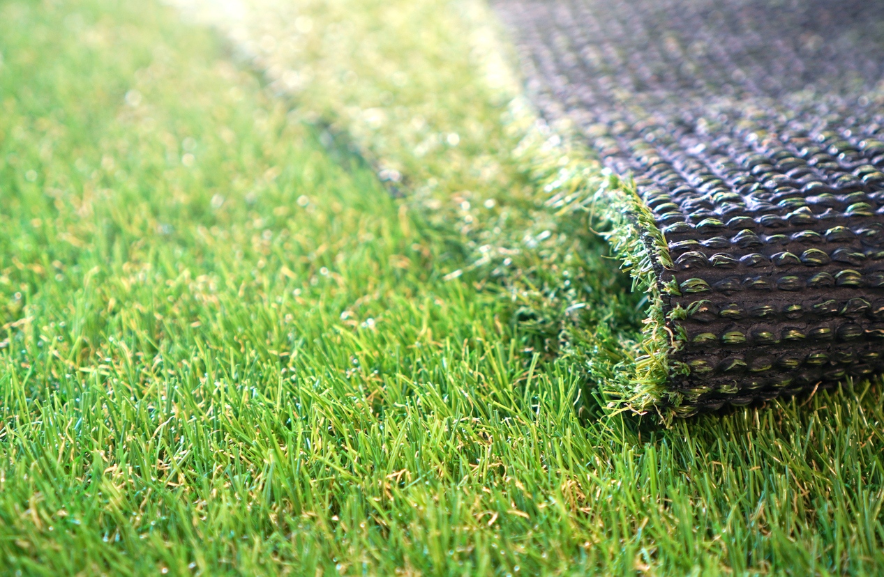 Turf Wars: DIY vs. Professional Artificial Turf Installation 3